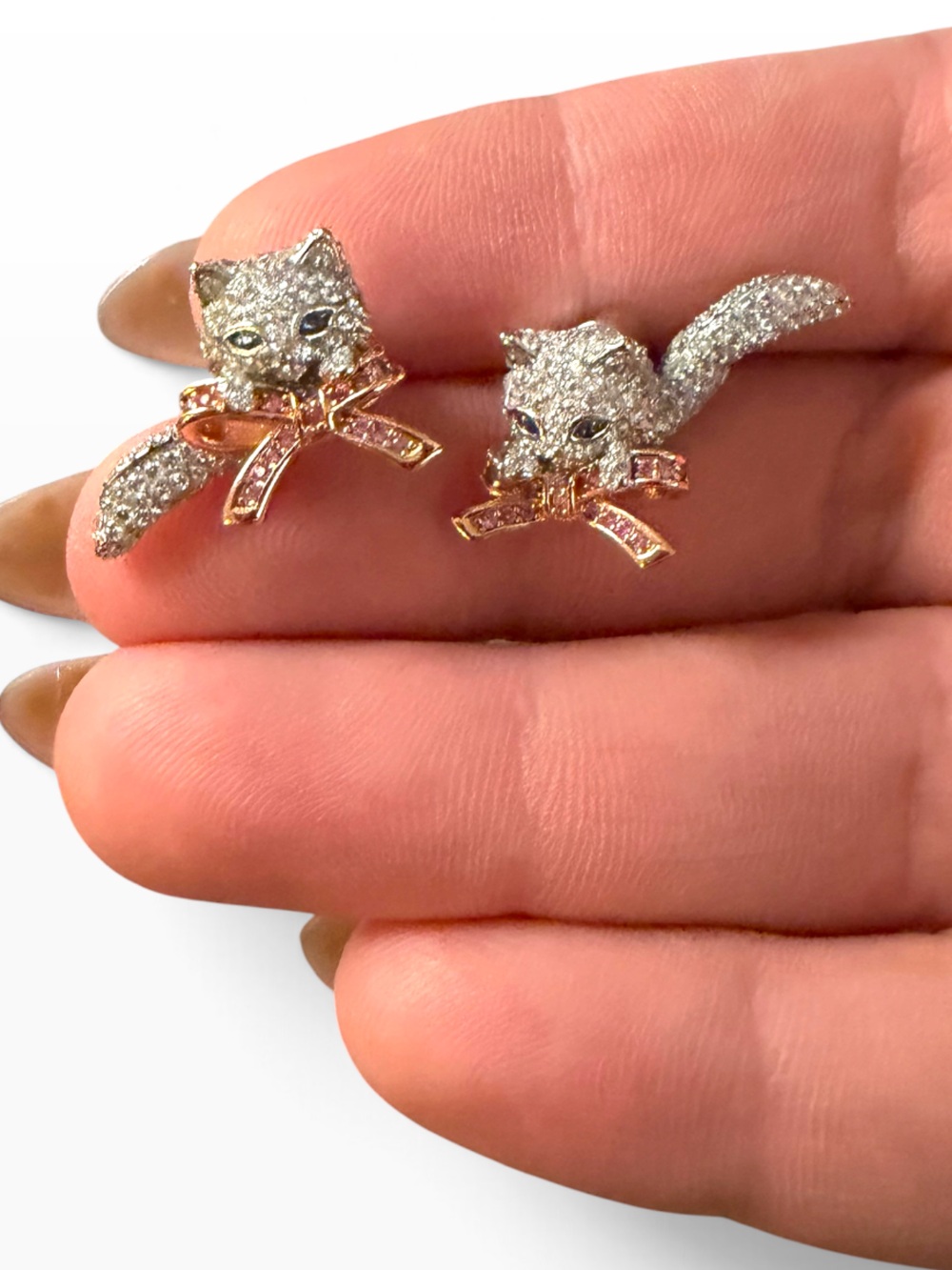 Kate Spade Pawlina Statement Studs Earrings Cat Bow Pink Silver Novelty - Picture 3 of 5